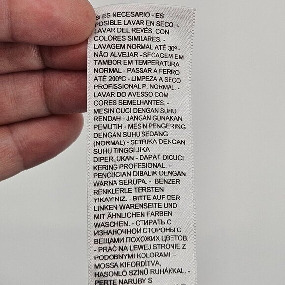 Levi's Premium 501 Crop Jeans In Ojai Ring Women's Size 27 Distressed High Rise - Picture 13 of 16